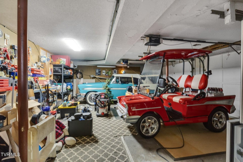 Photo #26: 214 Hampton Drive