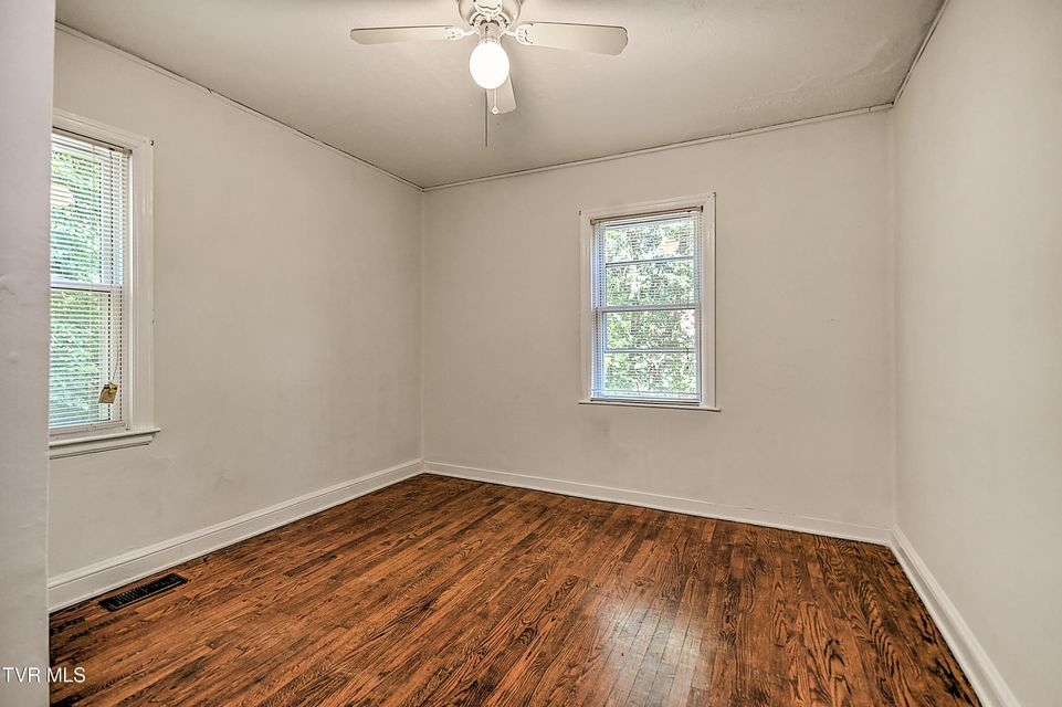 Photo #11: 1708 Seaver Road