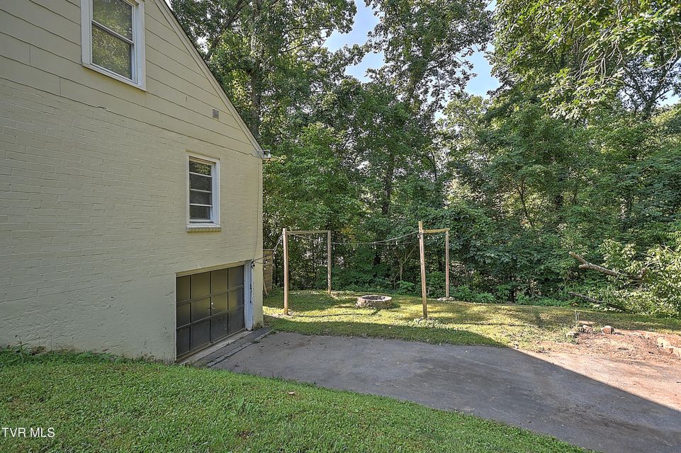Photo #18: 1708 Seaver Road