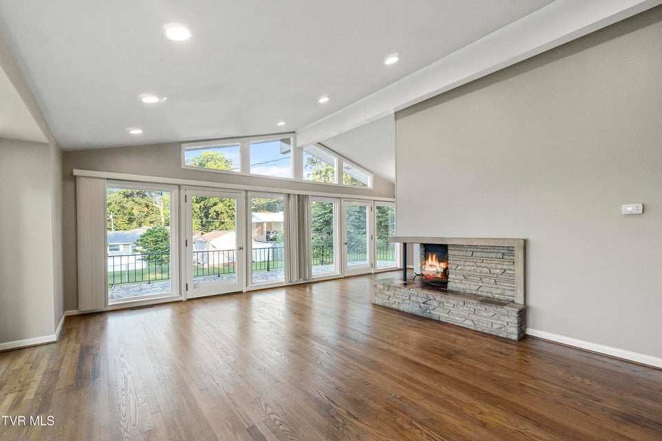 Photo #14: 205 Haynes Boulevard