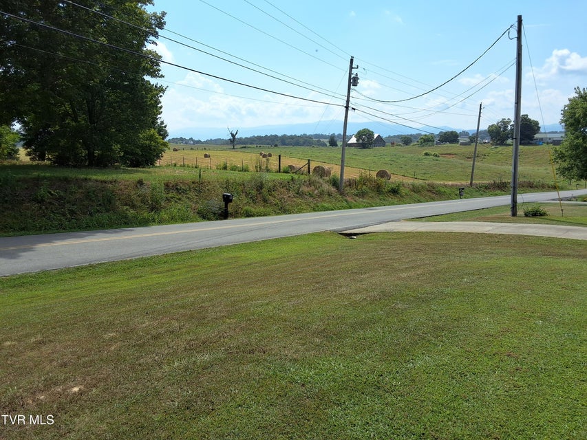 Photo #18: 296 Old Kentucky Rd S