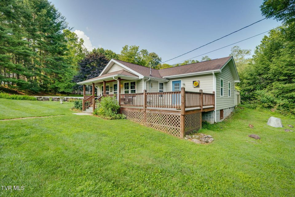 Photo #4: 110 Stockton Road