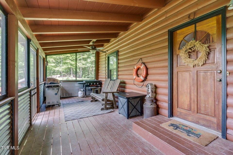 Photo #9: 165 Hawks Nest Lane