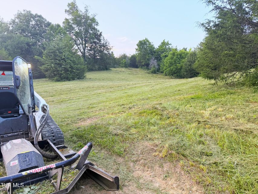 Photo #2: 790 Lonesome Pine Road