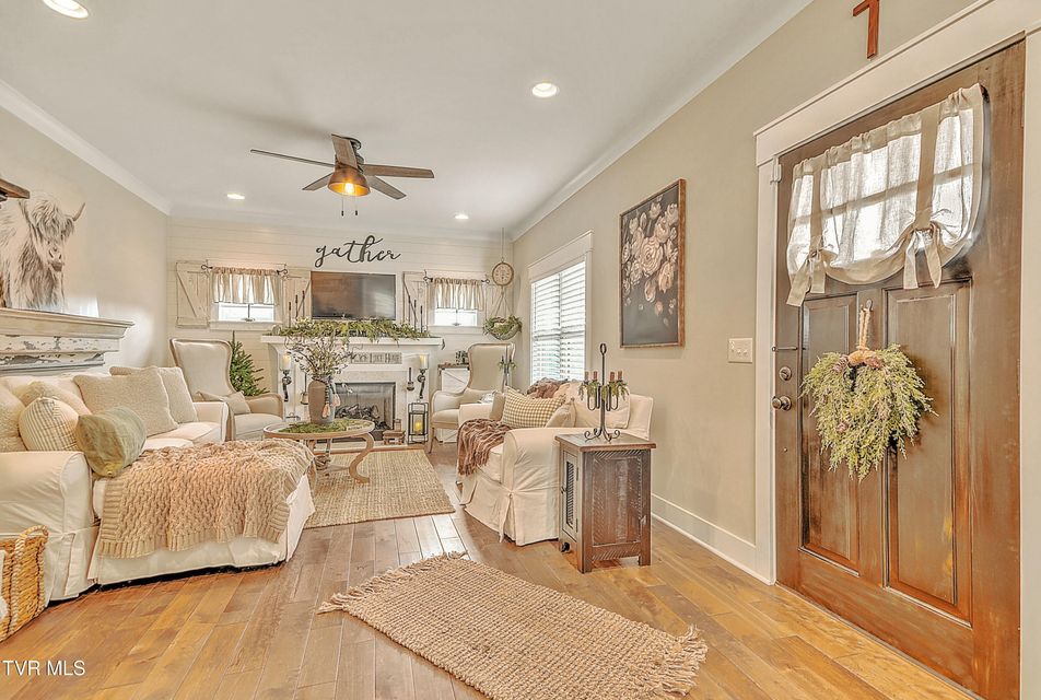 Photo #12: 285 Princeton Gardens Drive