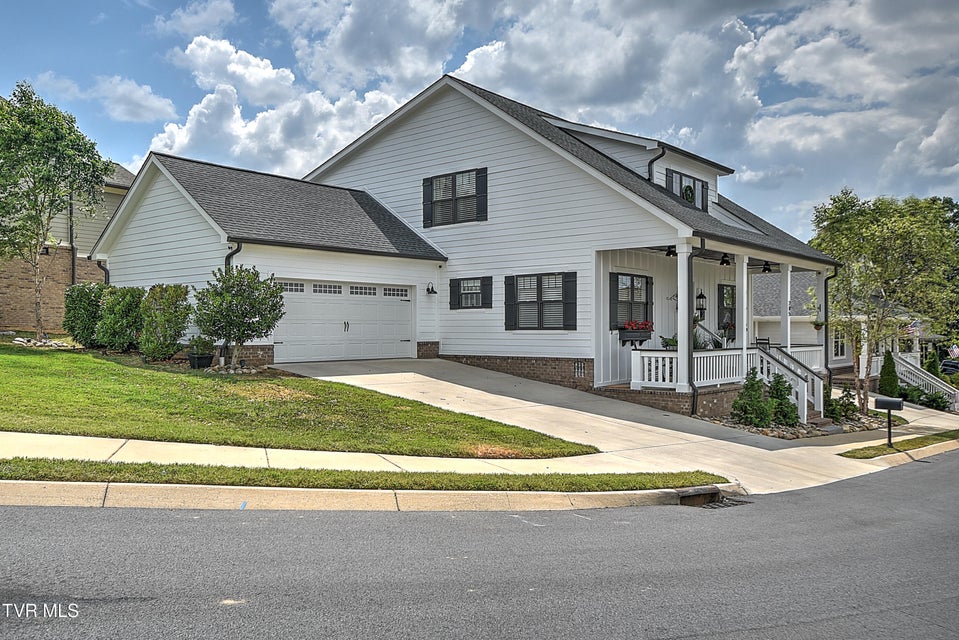 Photo #4: 285 Princeton Gardens Drive
