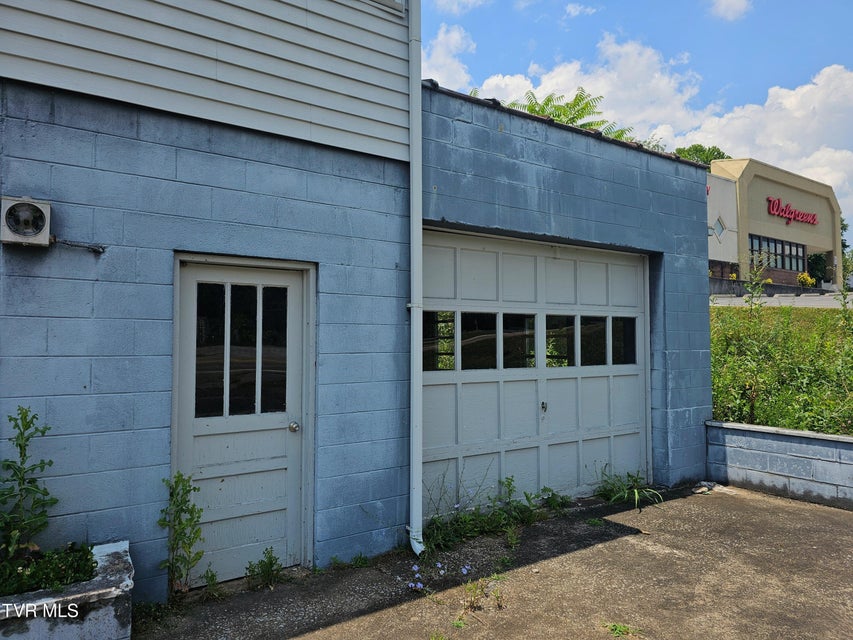 Photo #3: 5239 Us Hwy 421