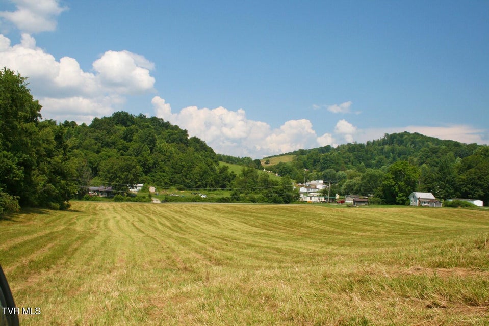 Photo #13: 637 Long Hollow Road