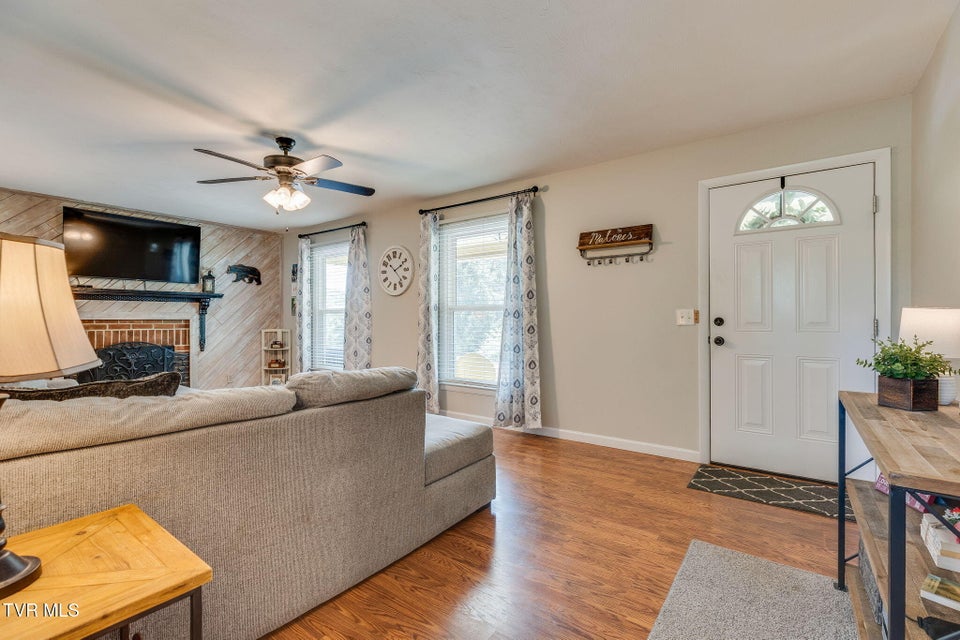 Photo #6: 1856 Midview Street