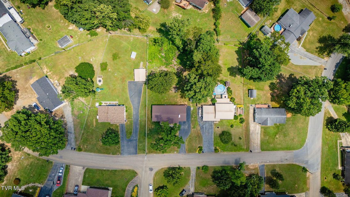 Photo #36: 1856 Midview Street