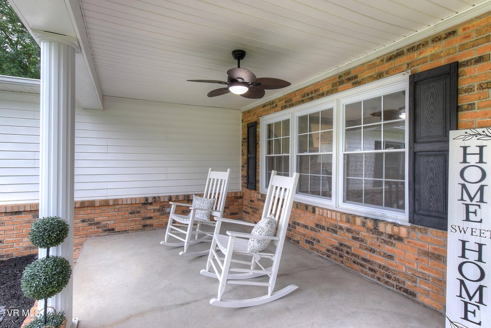 Photo #8: 195 Fitzsimmons Hill Road