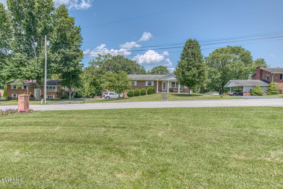 Photo #36: 409 Brooklea Circle