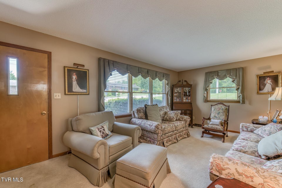 Photo #5: 409 Brooklea Circle