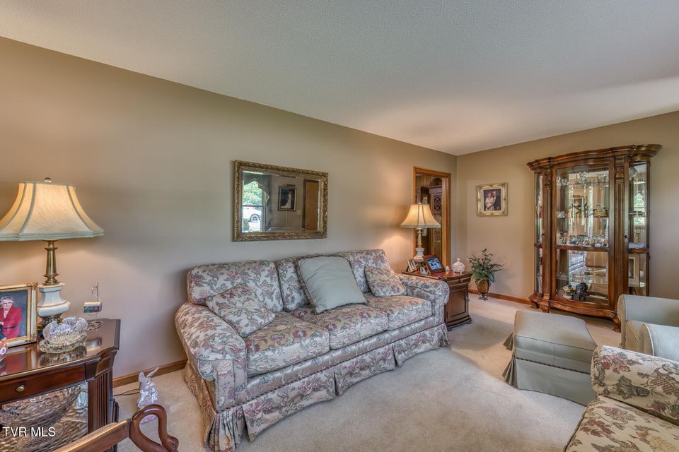 Photo #6: 409 Brooklea Circle