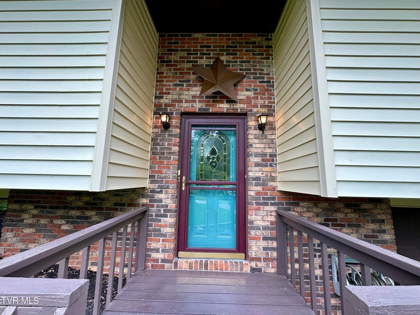 Photo #4: 233 Lakeview Circle