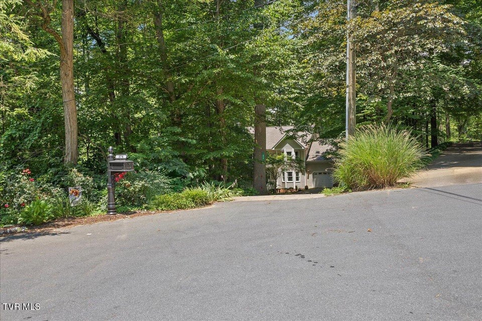 Photo #6: 376 Cain Drive