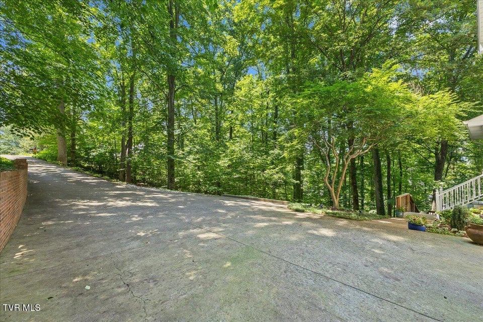 Photo #52: 376 Cain Drive