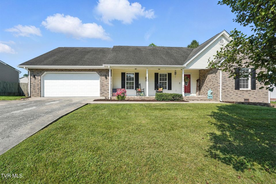 Photo #3: 1014 Fox Meadow Circle