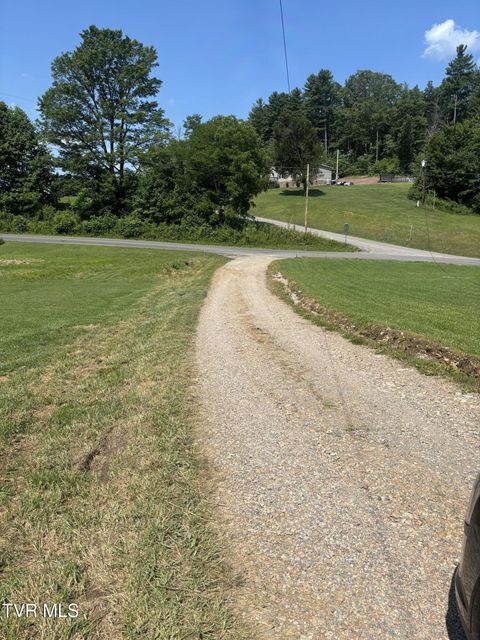Photo #2: 1481 Pleasant Valley Road