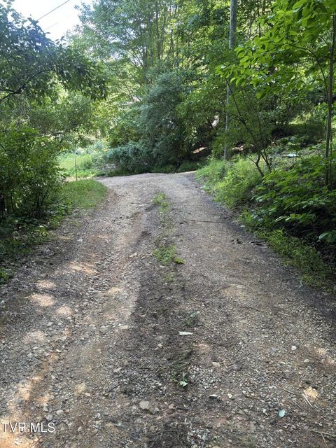 Photo #41: 1481 Pleasant Valley Road