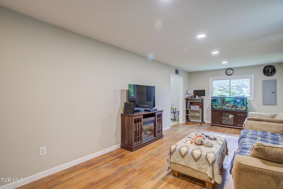 Photo #10: 344 Rockingham Road