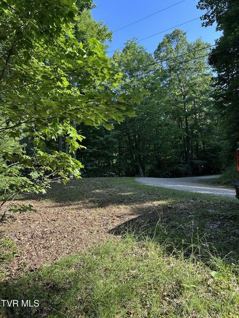Photo #5: 1501 Sprucy Ridge Private Road