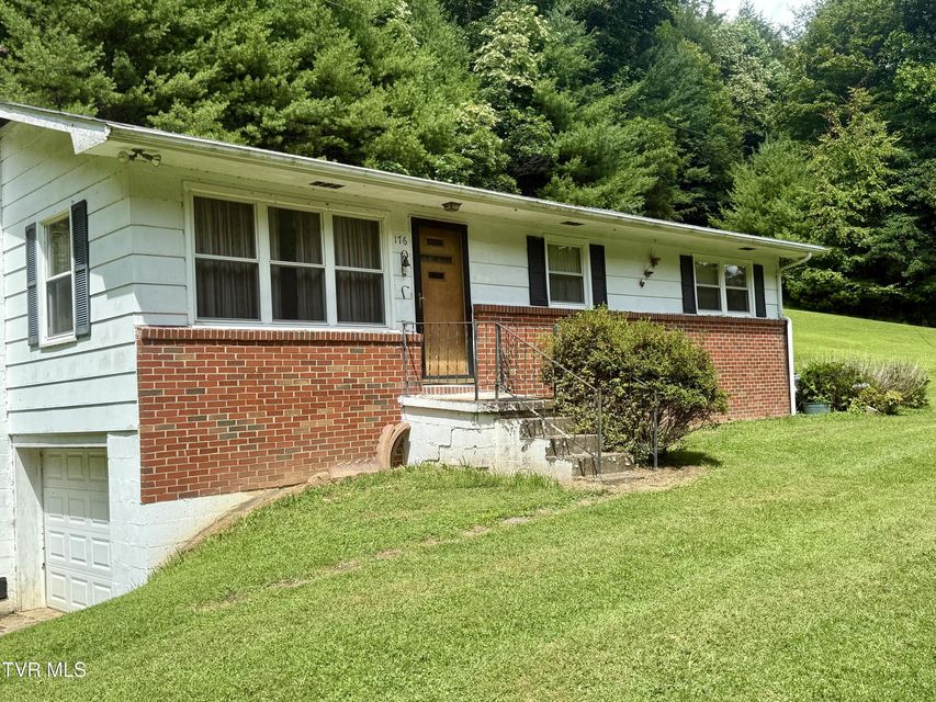 Photo #4: 176 Piney Grove Road