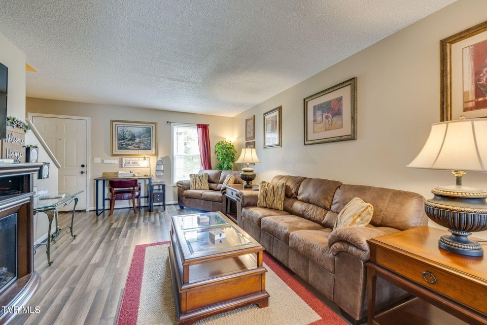 Photo #6: 26 Lake Village Court