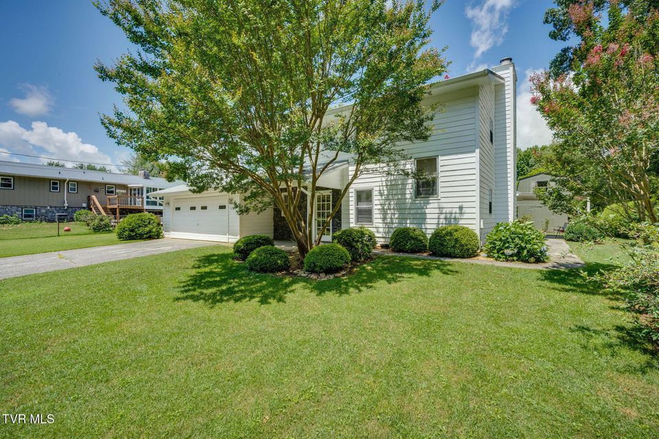 Photo #3: 1712 Colonial Ridge Road
