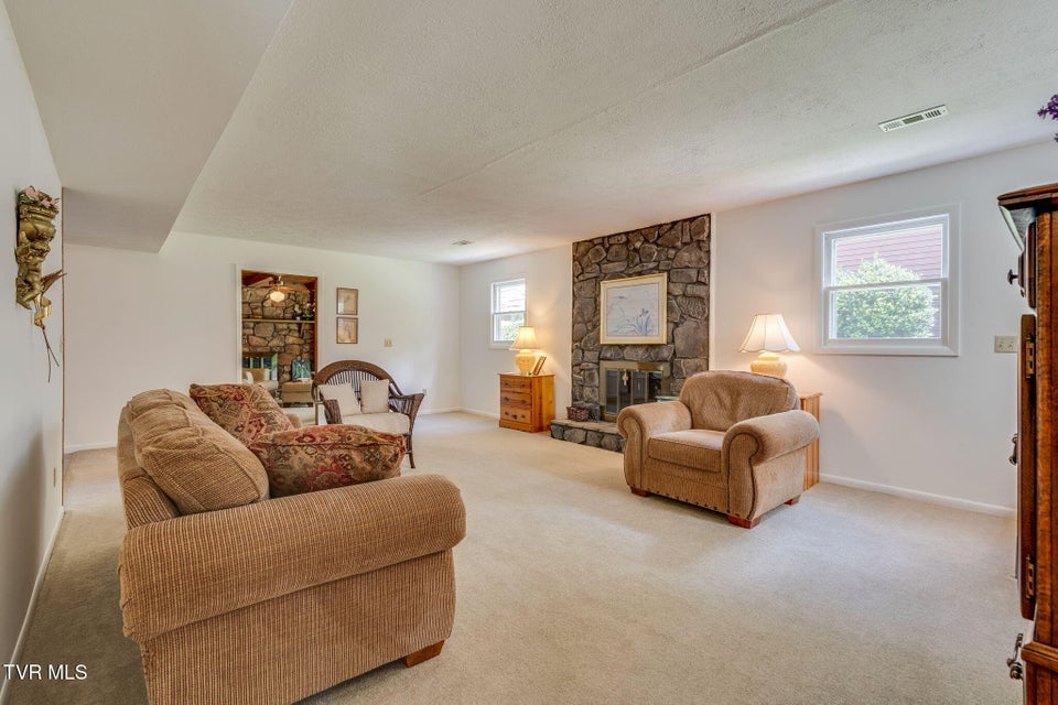 Photo #5: 1712 Colonial Ridge Road