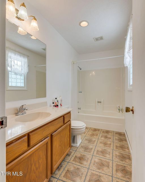Photo #18: 1712 Colonial Ridge Road