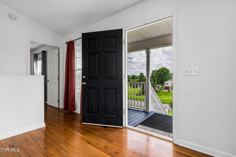 Photo #12: 216 Mockingbird Place