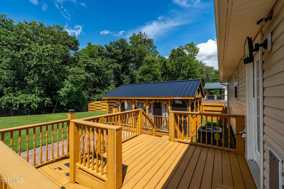Photo #55: 216 Mockingbird Place
