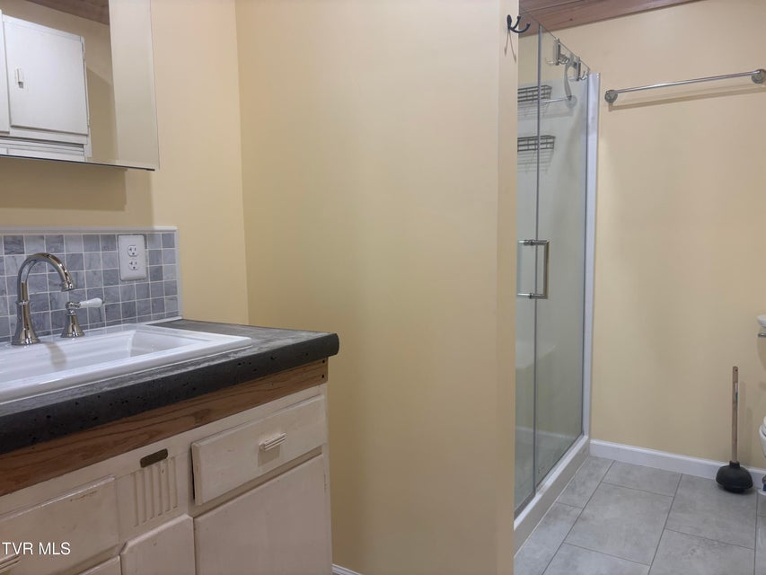 Photo #9: 2378 Carters Vly Road