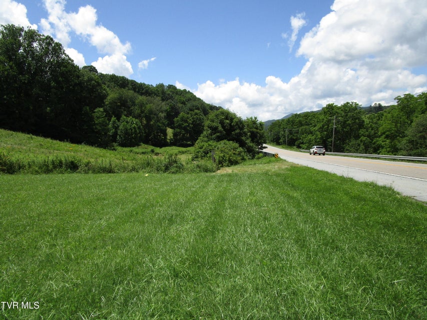 Photo #4: 8876 Highway 19 E