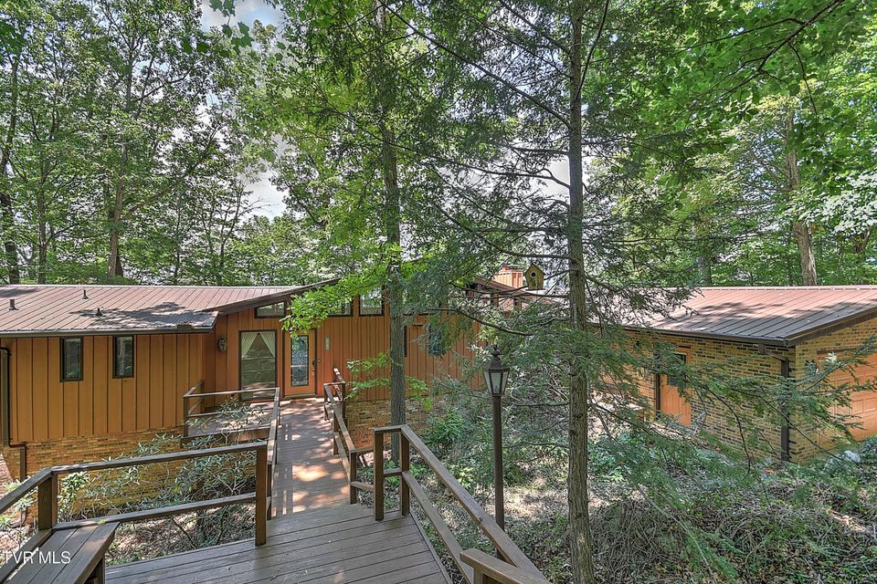 Photo #4: 4416 Beechcliff Drive