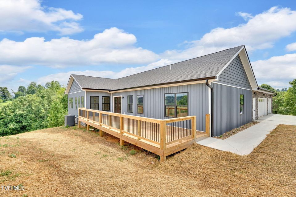 Photo #3: 1208 Olde Oaks Drive