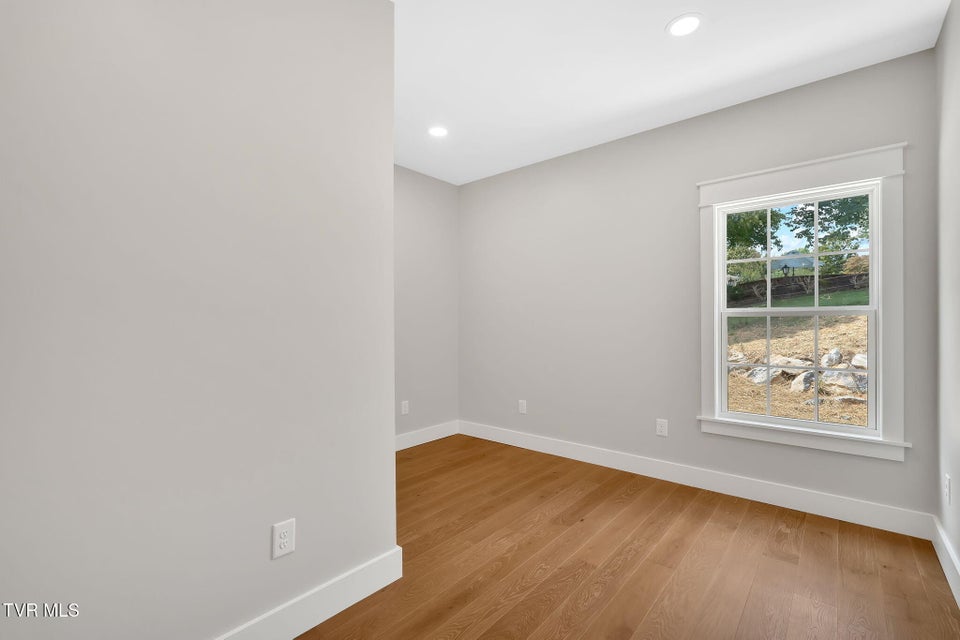 Photo #37: 1208 Olde Oaks Drive