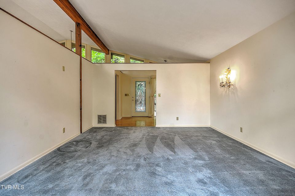 Photo #17: 4416 Beechcliff Drive