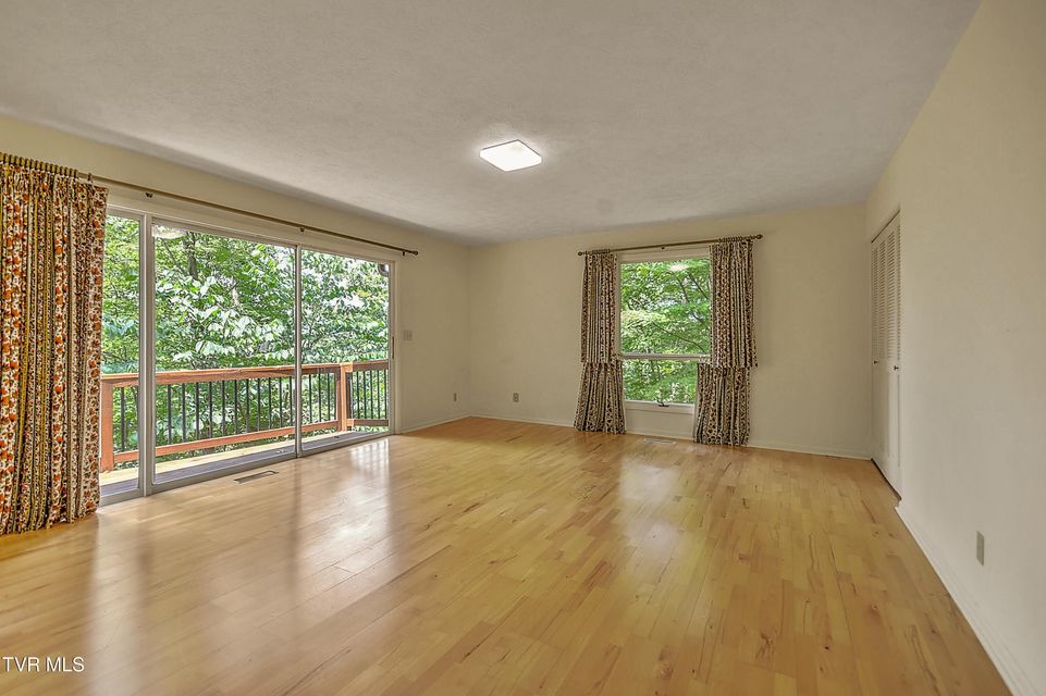 Photo #5: 4416 Beechcliff Drive