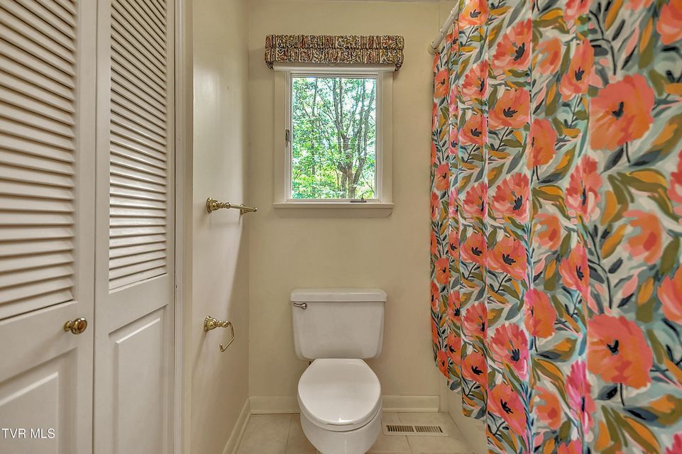 Photo #37: 4416 Beechcliff Drive