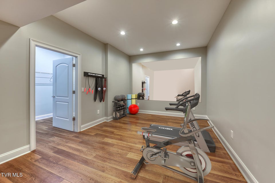 Photo #91: 1184 Cliffview Circle
