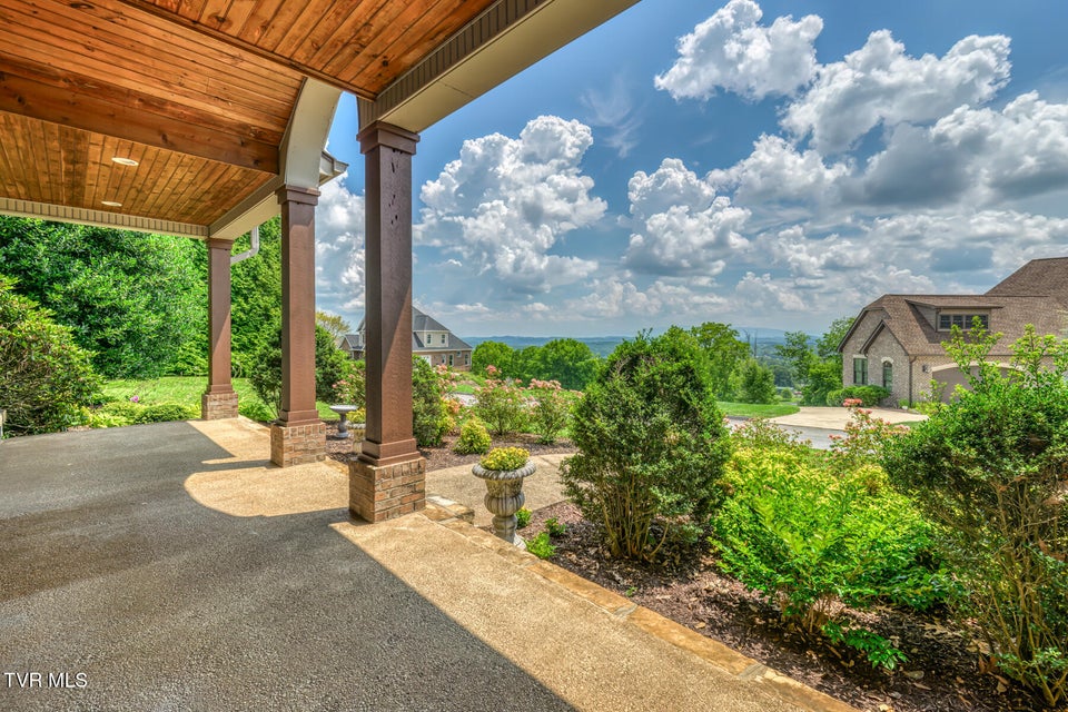 Photo #10: 1184 Cliffview Circle