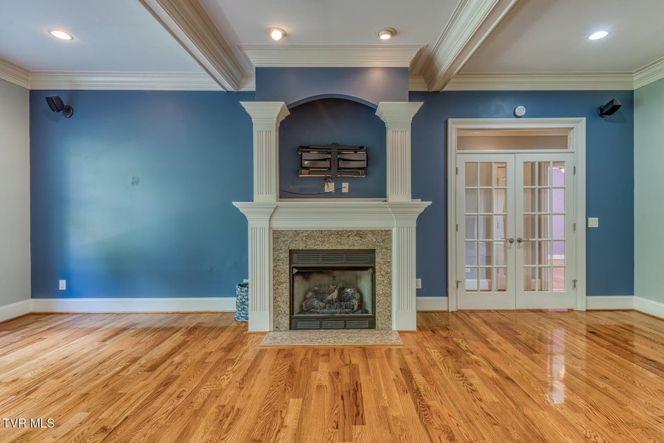 Photo #38: 1184 Cliffview Circle