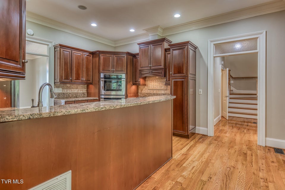 Photo #39: 1184 Cliffview Circle