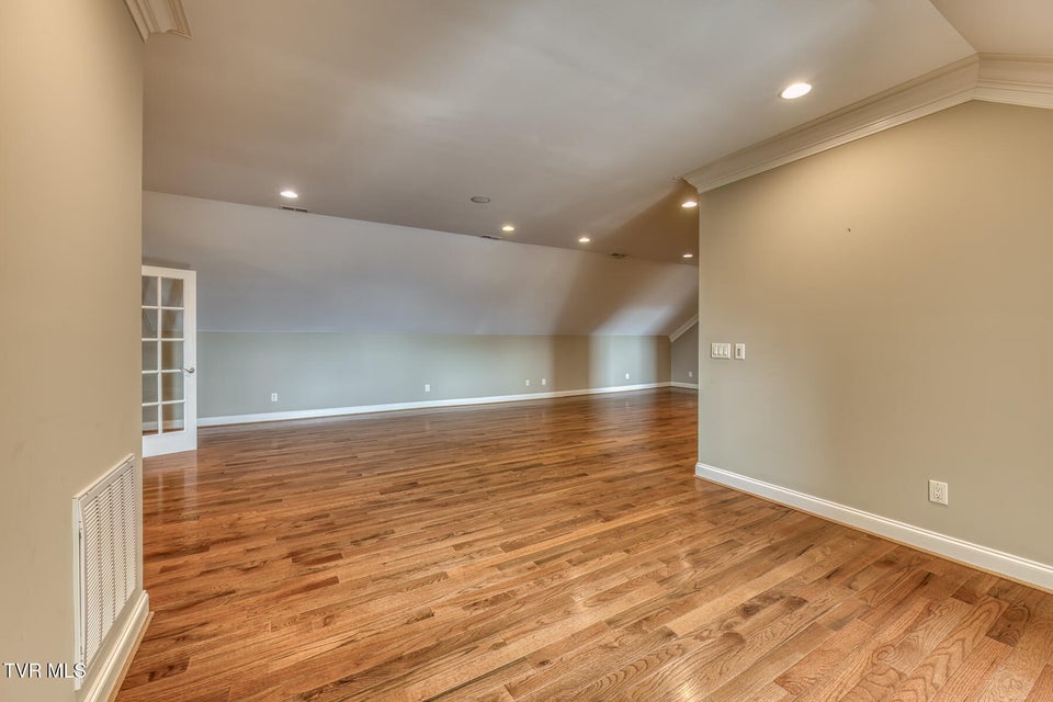 Photo #73: 1184 Cliffview Circle