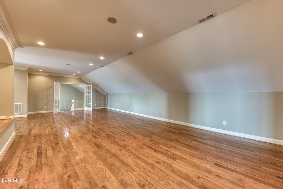 Photo #75: 1184 Cliffview Circle