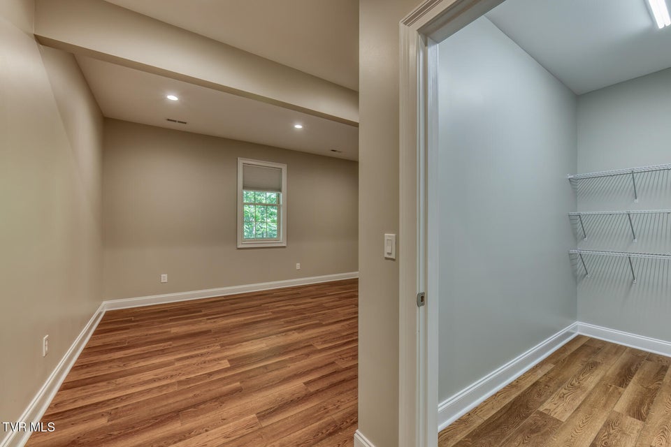 Photo #89: 1184 Cliffview Circle