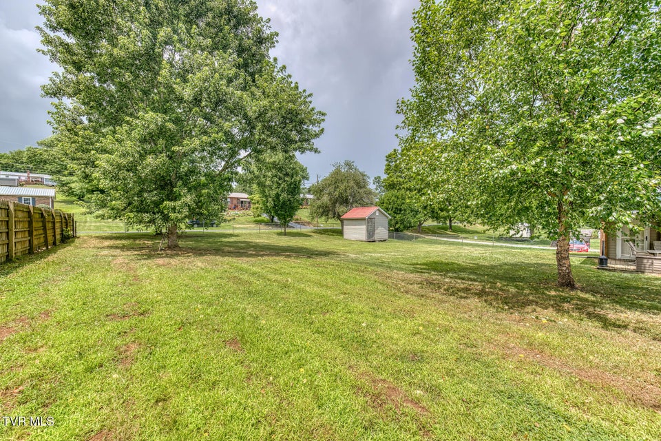 Photo #28: 218 Kirkwood Street