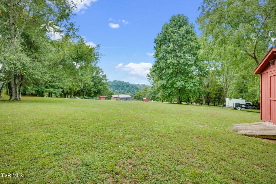 Photo #33: 168 Ridgemont Road